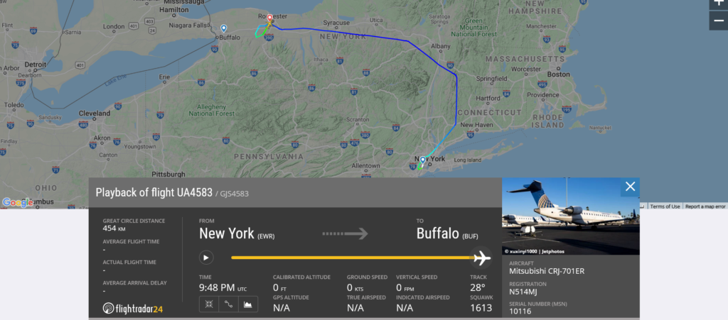 United Airlines flight UA4583 diverted to Rochester due to fuel leak